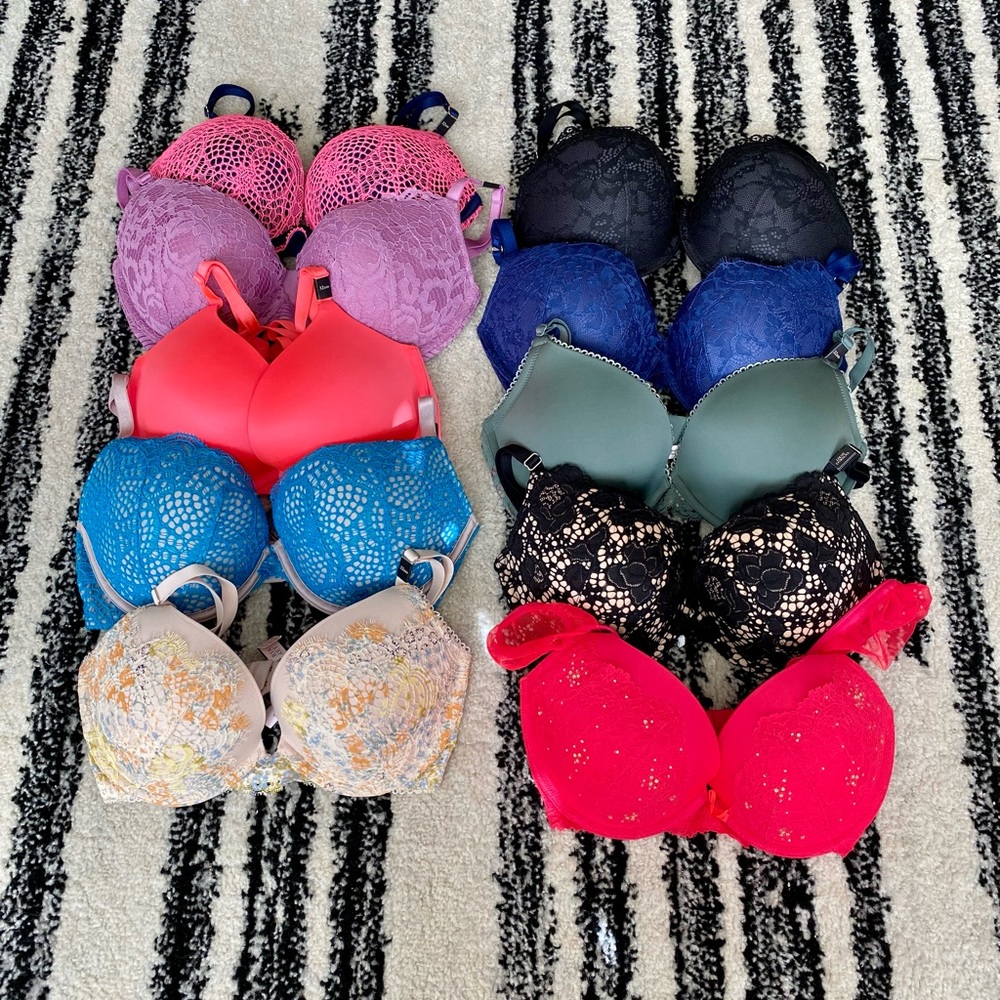NWT Victorias Secret Push-Up Bras 32DD (bundle of 10)
